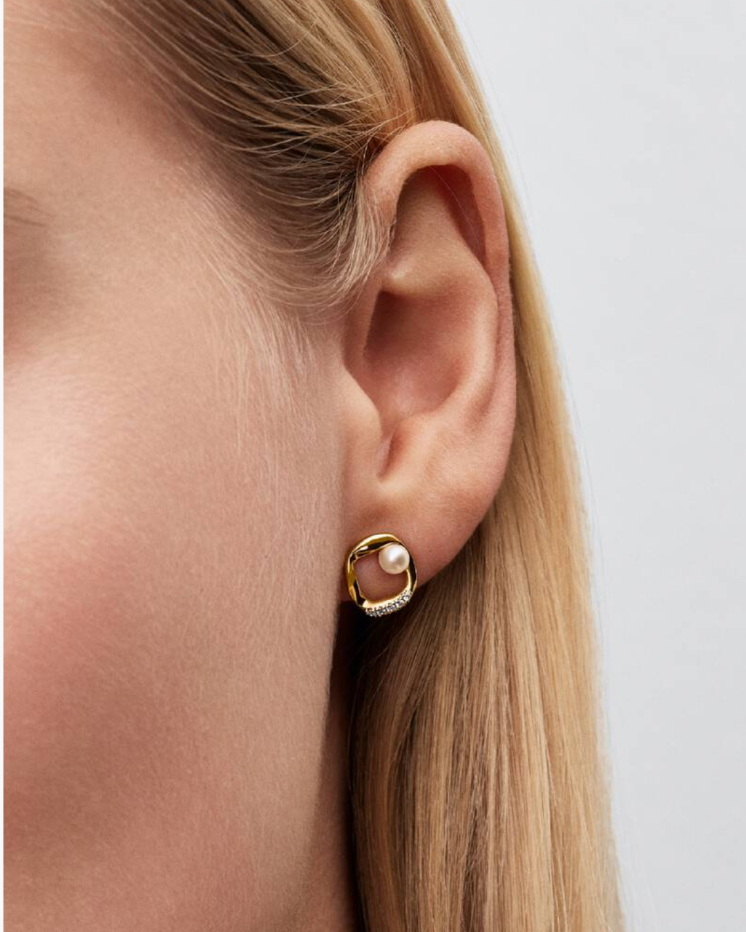 Aveline Pearl Earrings