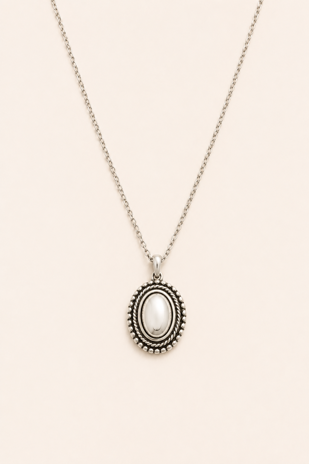 Vintage – Necklaces