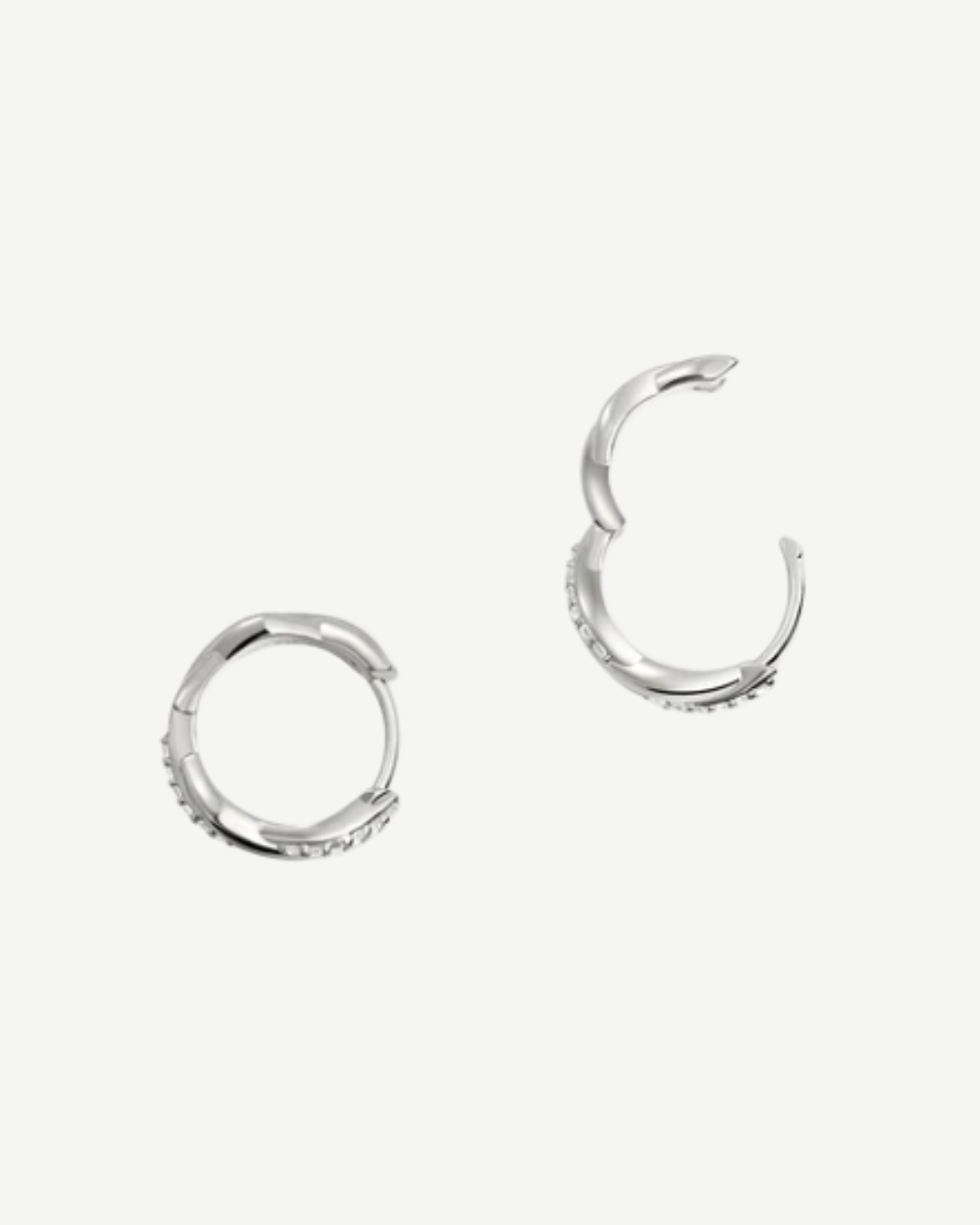 Vittoria Studs