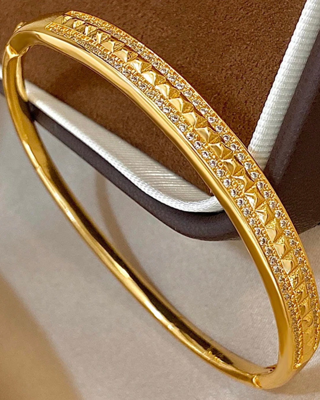 Elara Bracelet