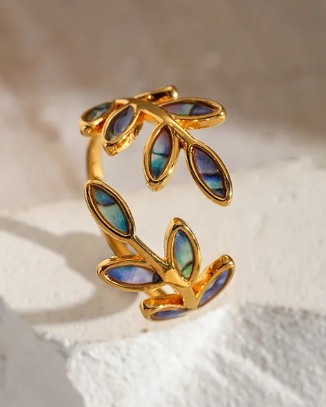 Azure Leaf