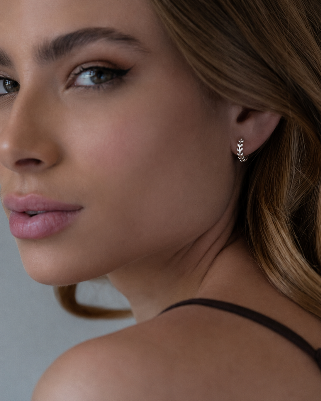 Sylva Leaf Hoops
