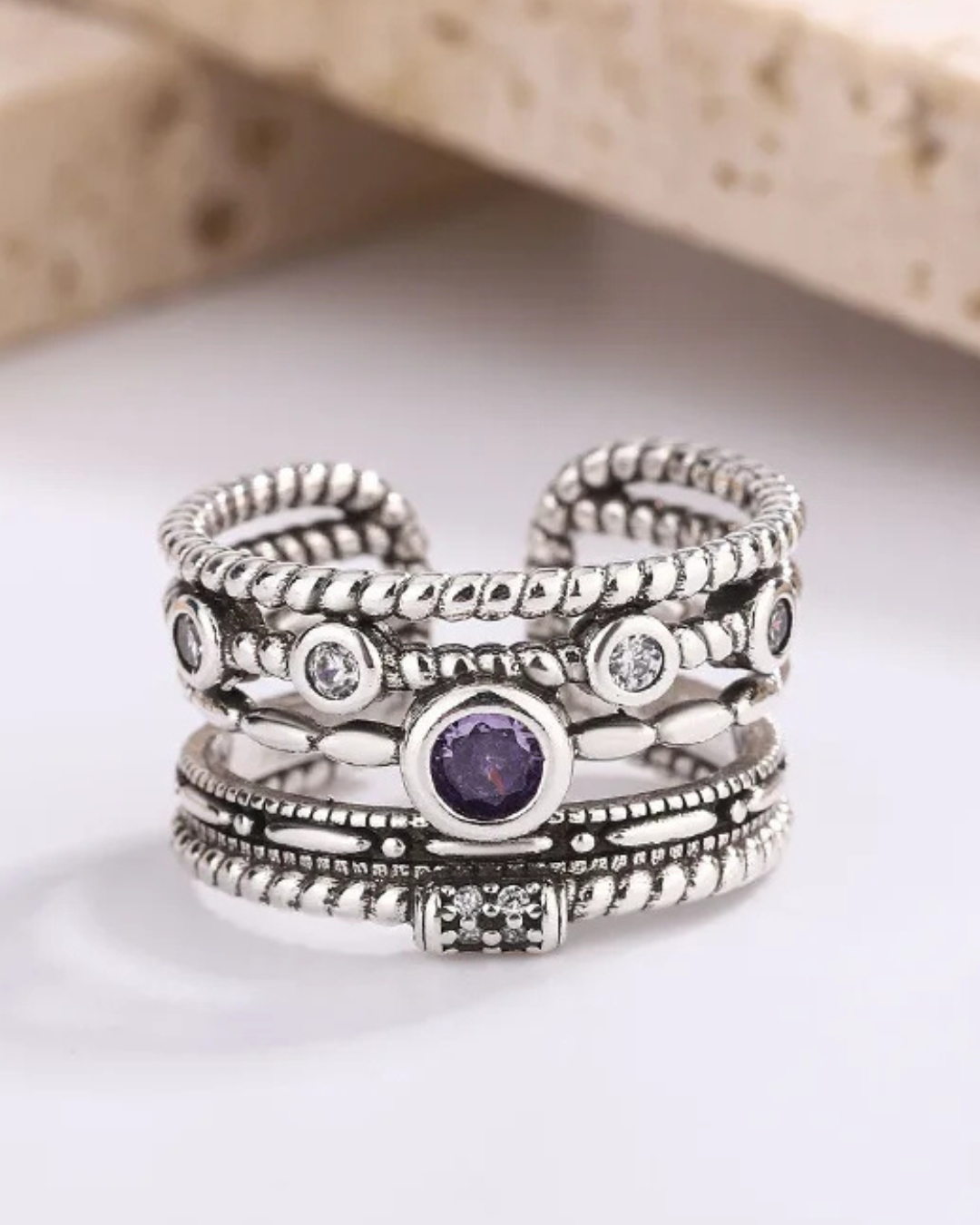 Amara Ring