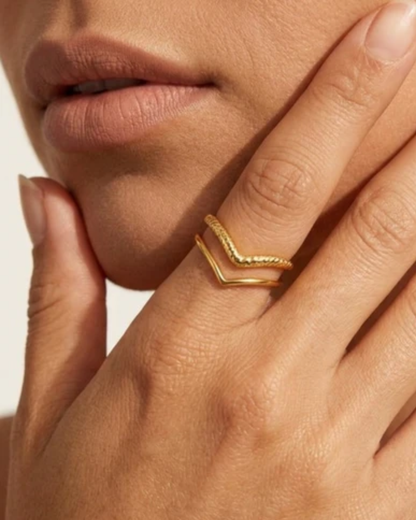 Véra Ring