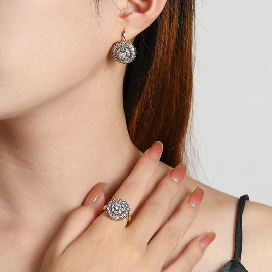 Rosette Earring