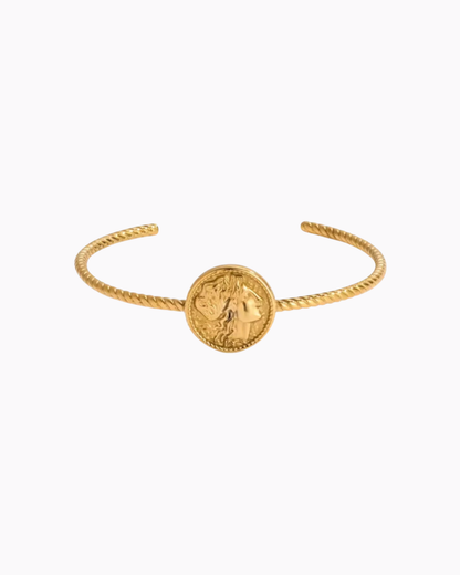 Aurelia Cuff