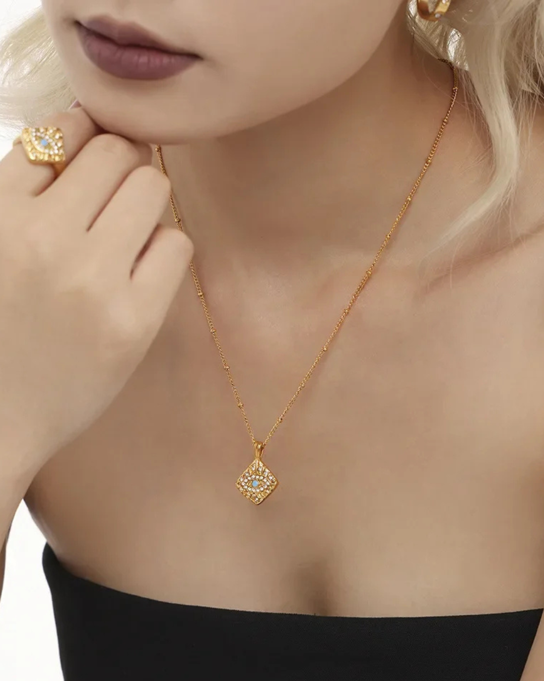 Aurelia Eye Necklace