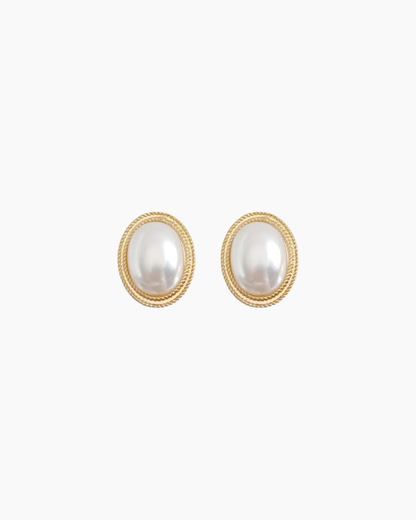 Onyx Muse Studs